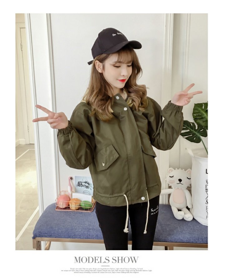Cuối thu Hồng Kông gió buông lơi áo gió hoang dã ngắn cộng với nhung dày dụng cụ đồng phục bóng chày áo khoác nữ 2018 thu đông phong cách mới áo kiểu trung niên hàn quốc