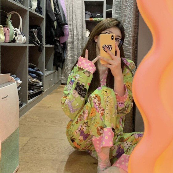 Zhou Yutong's same style of karenmabon pajamas women's spring and autumn cartoon printing pet pajamas set ladies home service