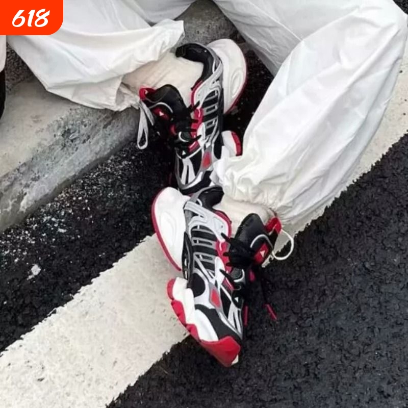 In Stock Xlg Runner Deluxe Comfortable Low-Top Mecha Dad Shoes for Men and Women Height-Increasing Sports Running Shoes In Stock Xlg Runner Deluxe Comfortable Low-Top Mecha Dad Shoes for Men and Women Height-Increasing Sports Running Shoes