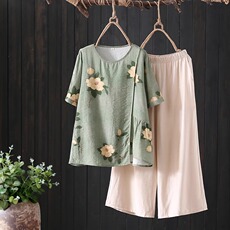 Одежда для дам 妈妈夏季复古棉麻套装上衣中老年女短袖t恤阔腿裤两件套2025新款