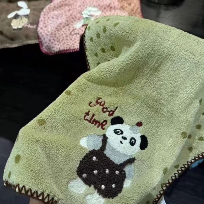 Cute Embroidered Towel, Thick Coral Fleece, Non-Shedding, Soft, Absorbent, Quick-Drying, Face Wash Towel for Couples, Home Use