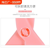 Portable complementary food scissors specially designed for babies can easily cut fruits and vegetables and grind complementary foods finely.