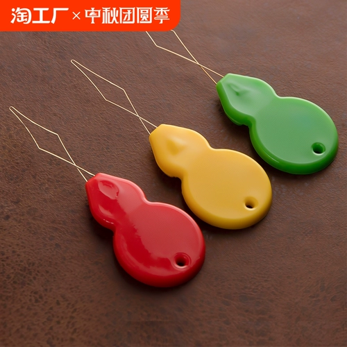 Патриотные пожилые люди с иглой пенетратор швейной машины лидер пирсинг инструменты и ритуалы иглы перфорированные