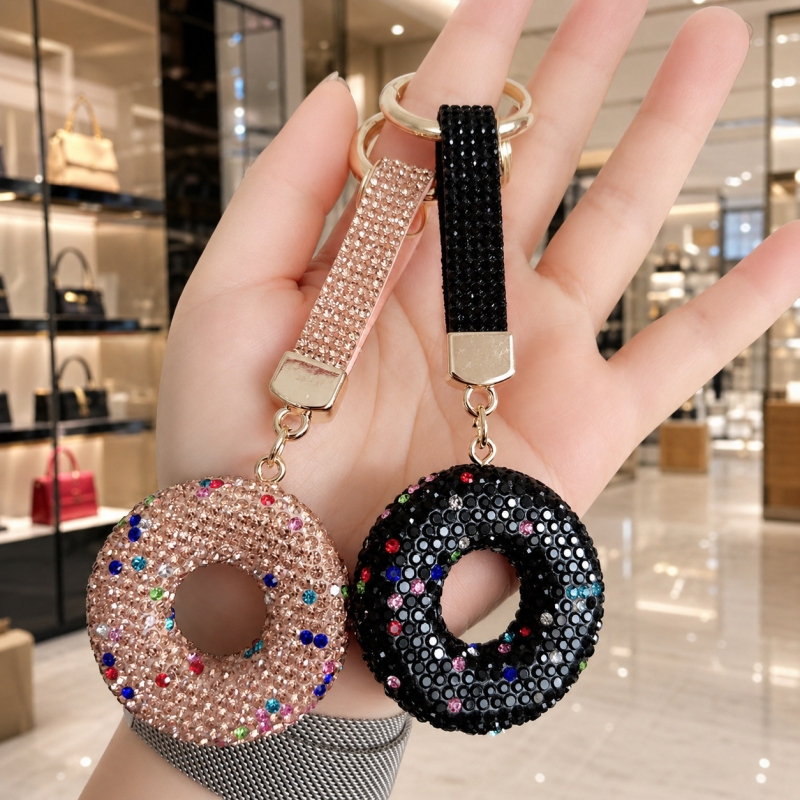 Light Luxury Diamond-Encrusted Donut Bag Pendant Keychain, Exquisite Clay Full of Diamonds Car Keychain Donut Ornament