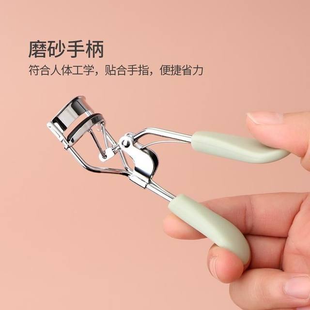 Wide-angle eyelash curler artifact curler long-lasting shaping low eyelashes women curler style beginner students natural