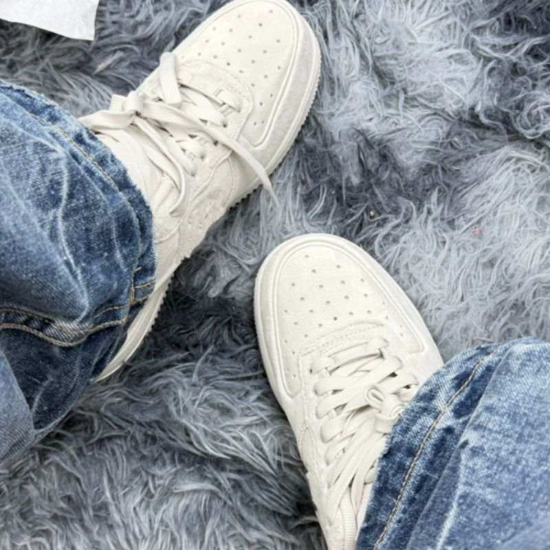 New Af1 Pure White Classic Retro Sneakers Valentine's Day Limited Edition Fashionable Versatile Wear-Resistant Casual Sports Shoes for Men and Women New Af1 Pure White Classic Retro Sneakers Valentine's Day Limited Edition Fashionable Versatile Wear-Resistant Casual Sports Shoes for Men and Women