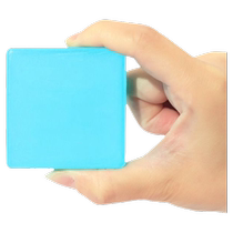 1 piece of travel soap (random pattern and color)