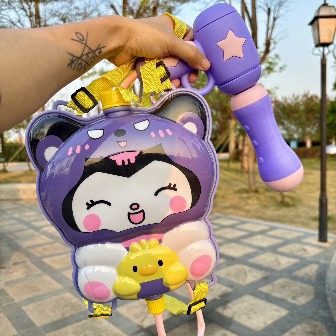 尼泊尔水牛皮背包：旅行中的时尚与耐用神器！✨