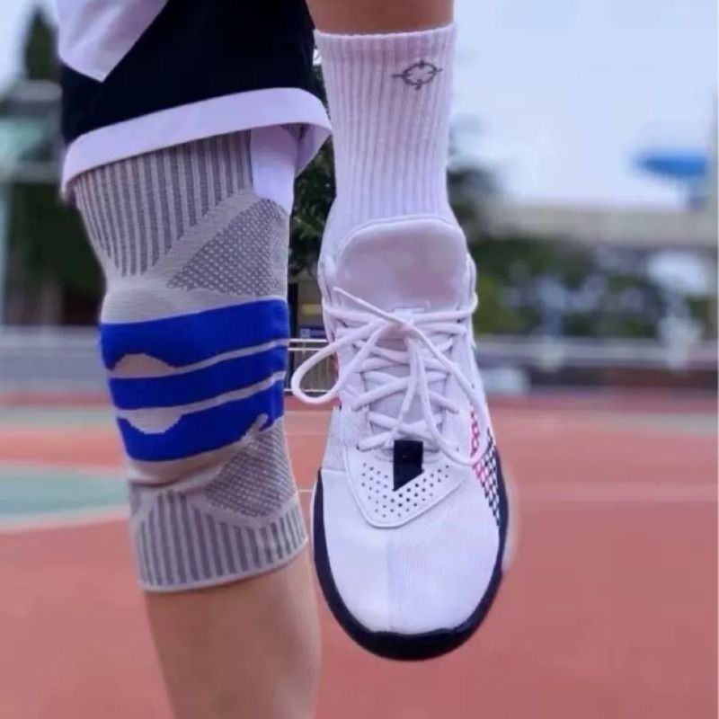 New Model G.T Cut Academy Cushioning and Wear-Resistant Basketball Shoes for Men and Women, Low-Top Outdoor Casual Sports Shoes New Model G.T Cut Academy Cushioning and Wear-Resistant Basketball Shoes for Men and Women, Low-Top Outdoor Casual Sports Shoes