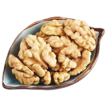 New walnuts alpine old tree walnuts direct sales from wild thin-skinned walnuts plump nuts dried fruits fresh and delicious