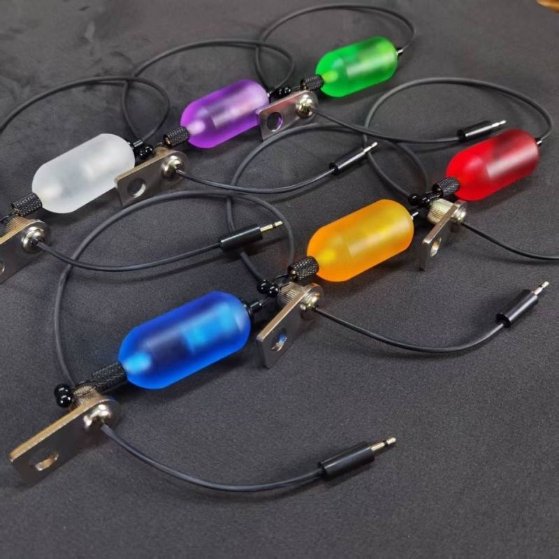 Luminous Fishing Bobber, European-Style Alarm Device, with Light, Used with an Alarm for Night Fishing, Weighs 38 Grams Luminous Fishing Bobber, European-Style Alarm Device, with Light, Used with an Alarm for Night Fishing, Weighs 38 Grams