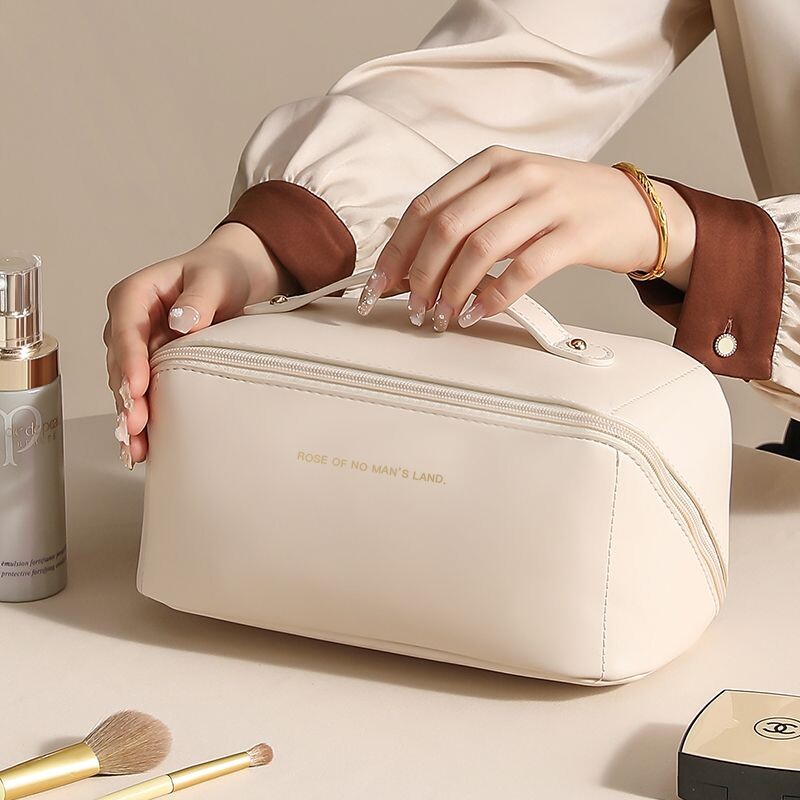 Cosmetic bag portable cosmetics storage bag for women 2026 new large capacity travel carry-on washing advanced