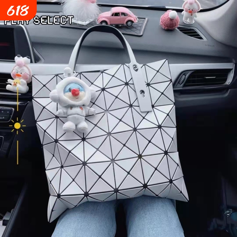 High-End Version Issey Miyake Japan Lifetime Limited Edition Diamond Pattern Geometric Large Capacity Shoulder Tote Bag for Women