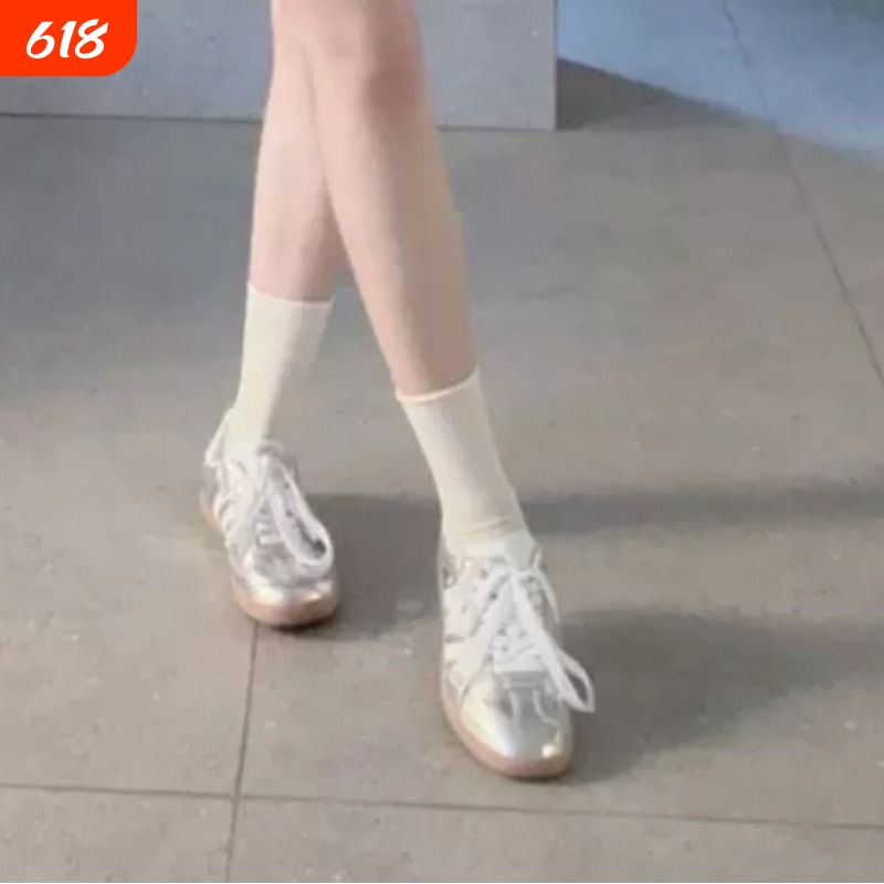 In-Stock Direct Shipment Samba Unisex Non-Slip German Training Shoes Low-Top Wear-Resistant Sports Samba Classic Flat Casual Sneakers
