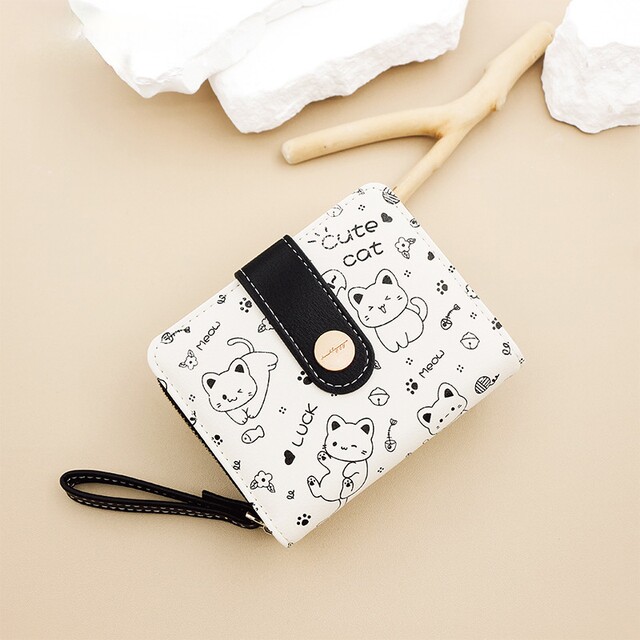 Simple Japanese wallet for women short thin small folding student wallet 2025 new cute niche change card bag