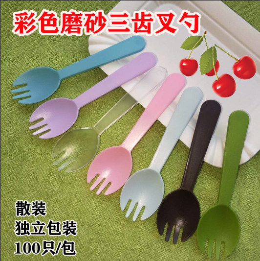 Disposable plastic fork spoon packaging fork spoon one fruit cake pudding dessert ice cream fork spoon