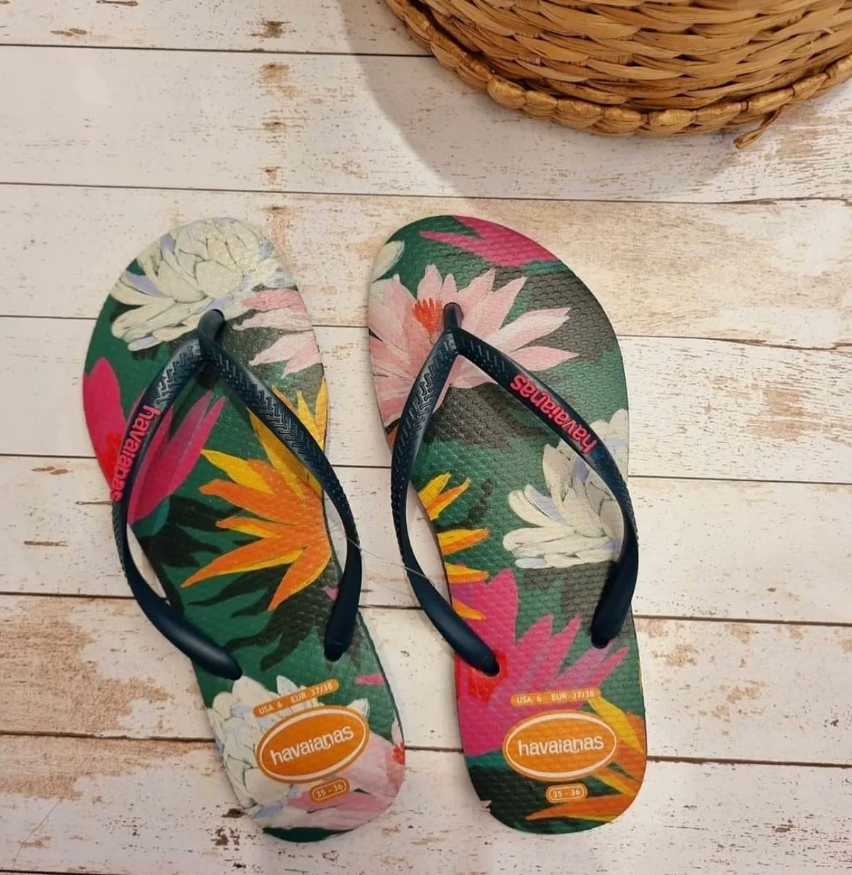 Шлепанцы Havaianas, нескользящие пляжные сланцы, цветочные