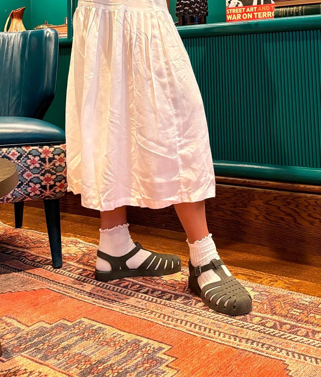 Чжао*Луси в этом же моделье слива лиза ткать сандалии melissa обувь женская чалма мягкое дно Свиная клетка квартира Обувь женщина лето melissa 