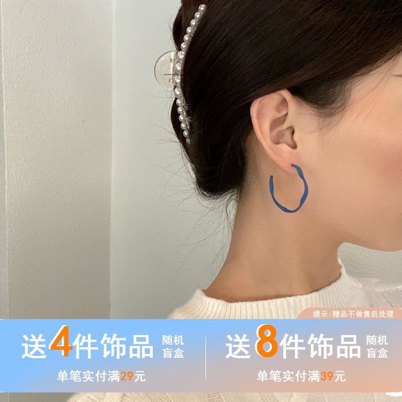 S925 silver pin Korean personality matt C word earring female temperament new earrings wave net red ins and wind earrings 414