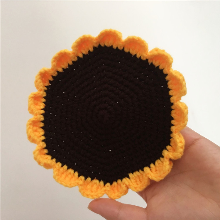 (Finished product) Pure hand - made wool sunflower cup cup insulation pad handhook sweet paddle pad