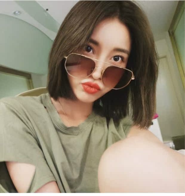 Kính râm mới 2018 nữ thủy triều Hàn Quốc retro Harajuku gió mạng đỏ cá tính UV bảo vệ chuỗi kính râm mặt tròn mắt kính shady