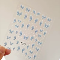 Светло-серая бабочка CA-6792