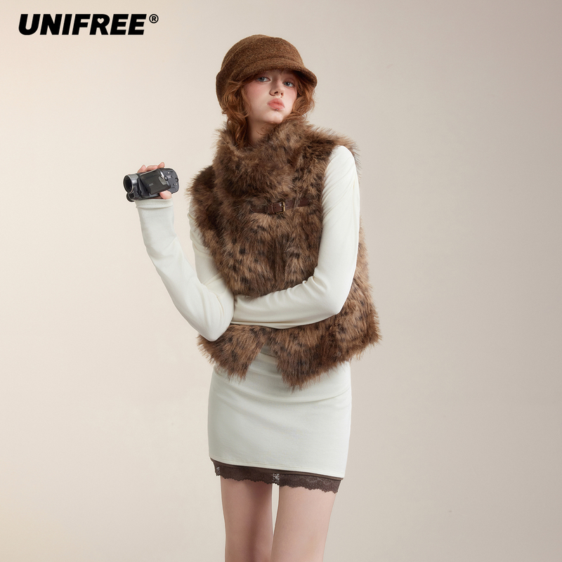 Unifree Retro Loose High-Neck Leopard Print Vest Eco-Friendly Fur New Warm Layering Vest Outerwear Unifree Retro Loose High-Neck Leopard Print Vest Eco-Friendly Fur New Warm Layering Vest Outerwear