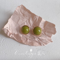 Lime Basil retro elegant art White gentle fresh mustard green round stud earrings earrings ear clip