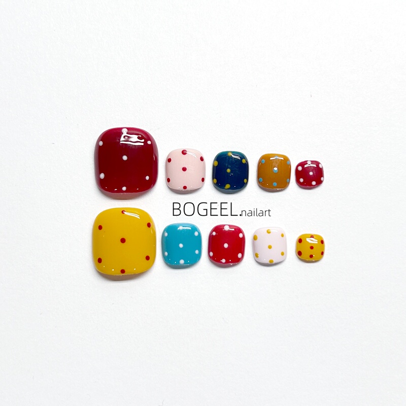 Bogeel Foot Nail Art Handmade Wearable Nail Patches Colorful Polka Dot Summer New Toenail Design That Brightens the Appearance of the Nails