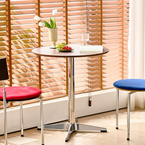 Маленький круглый стол в средневековом стиле для дома, маленькой квартиры, антикварный обеденный стол и стулья, кремовый стиль, стол для переговоров в кафе, журнальный столик на балконе