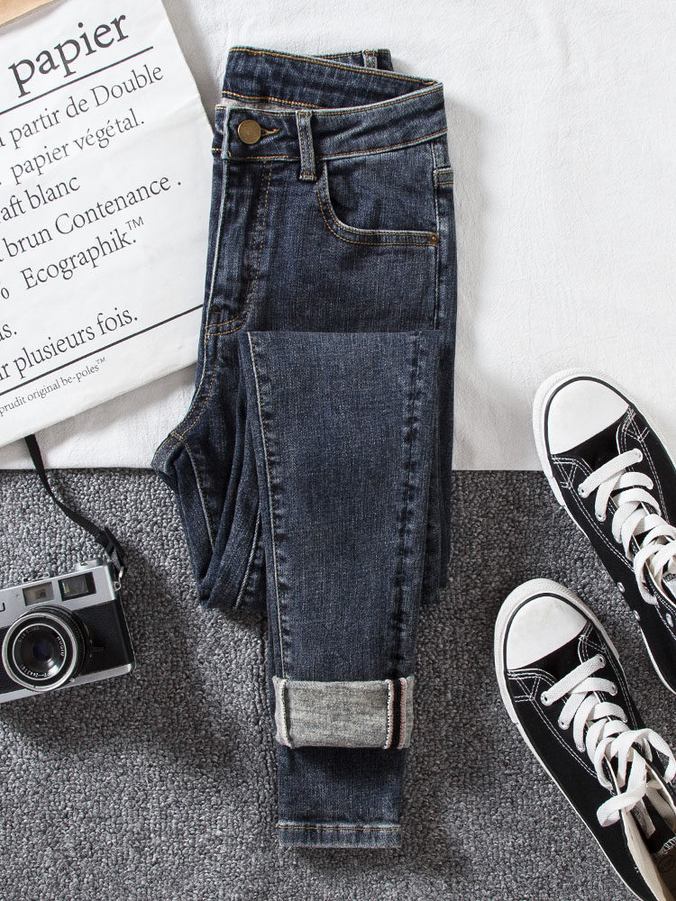 Jeans small feet women 2021 new Korean slim slim winter velvet thickened high waist warm thin velvet trousers