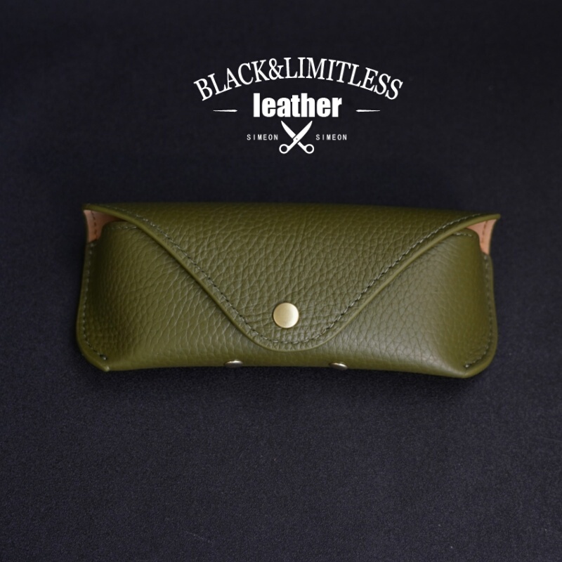 Gray-Green Genuine Leather Glasses Case for Men and Women, Thickened, Pressure-Resistant, Portable Glasses Bag, Handmade First-Layer Cowhide Sunglasses Case