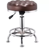 Браун -хлеб яркие края и ног