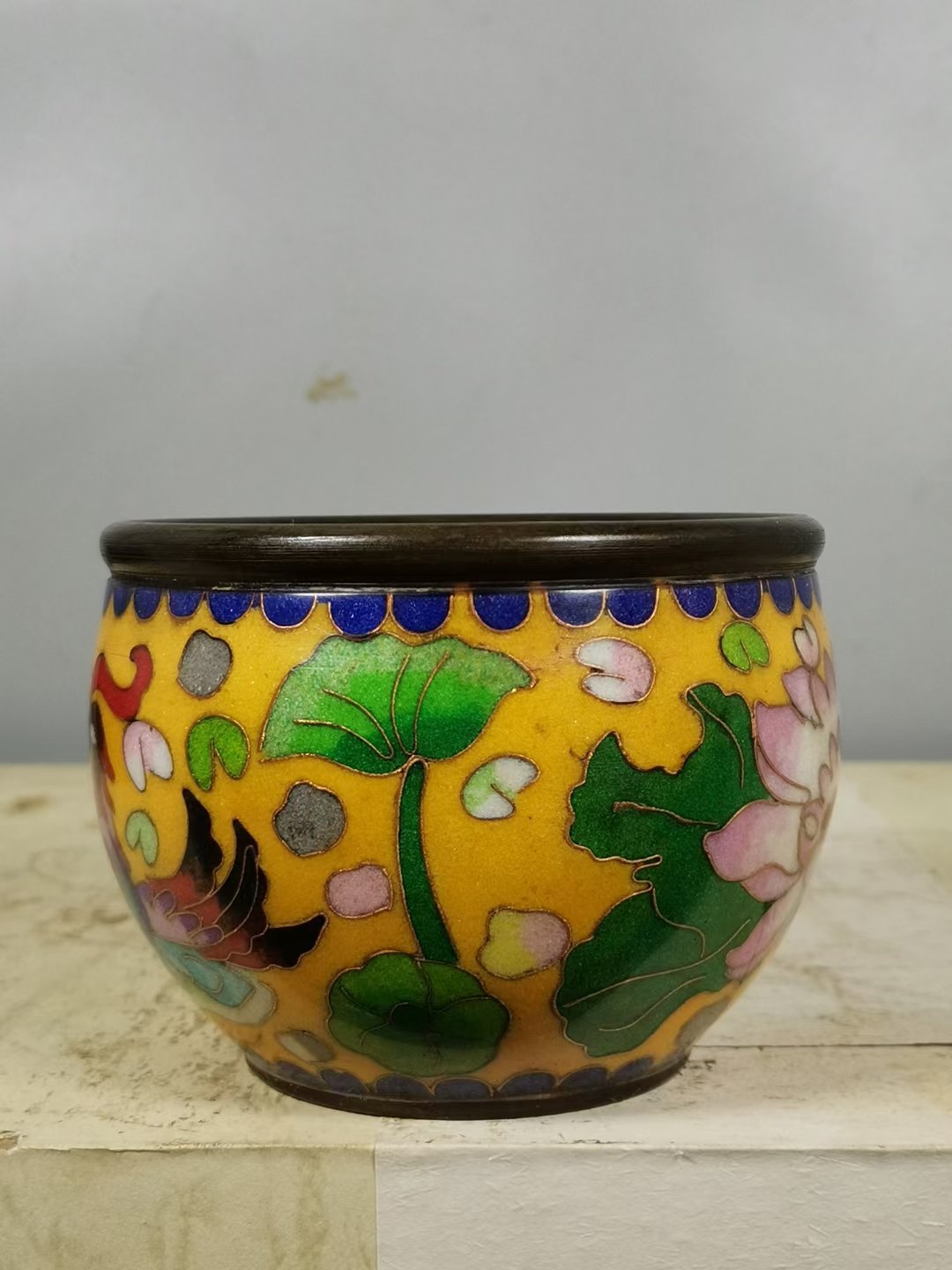 Cloisonne Chinese-style living room polished geometric creative decoration gold cicada cylinder pure copper handicraft antique collection