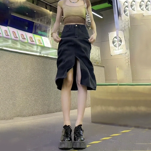 Тонкая джинсовая юбка, приталенная черная цветная мини-юбка, 2025 года, с акцентом на бедрах