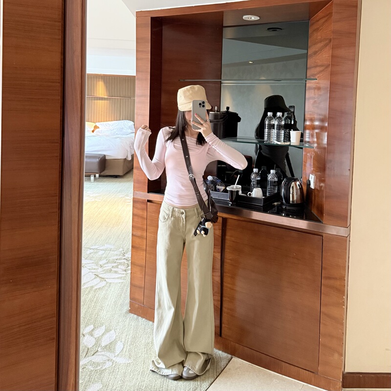 7Ken Khaki Flared Low-Rise Jeans, Loose Casual Drapey Versatile Slimming Floor-Length Pants