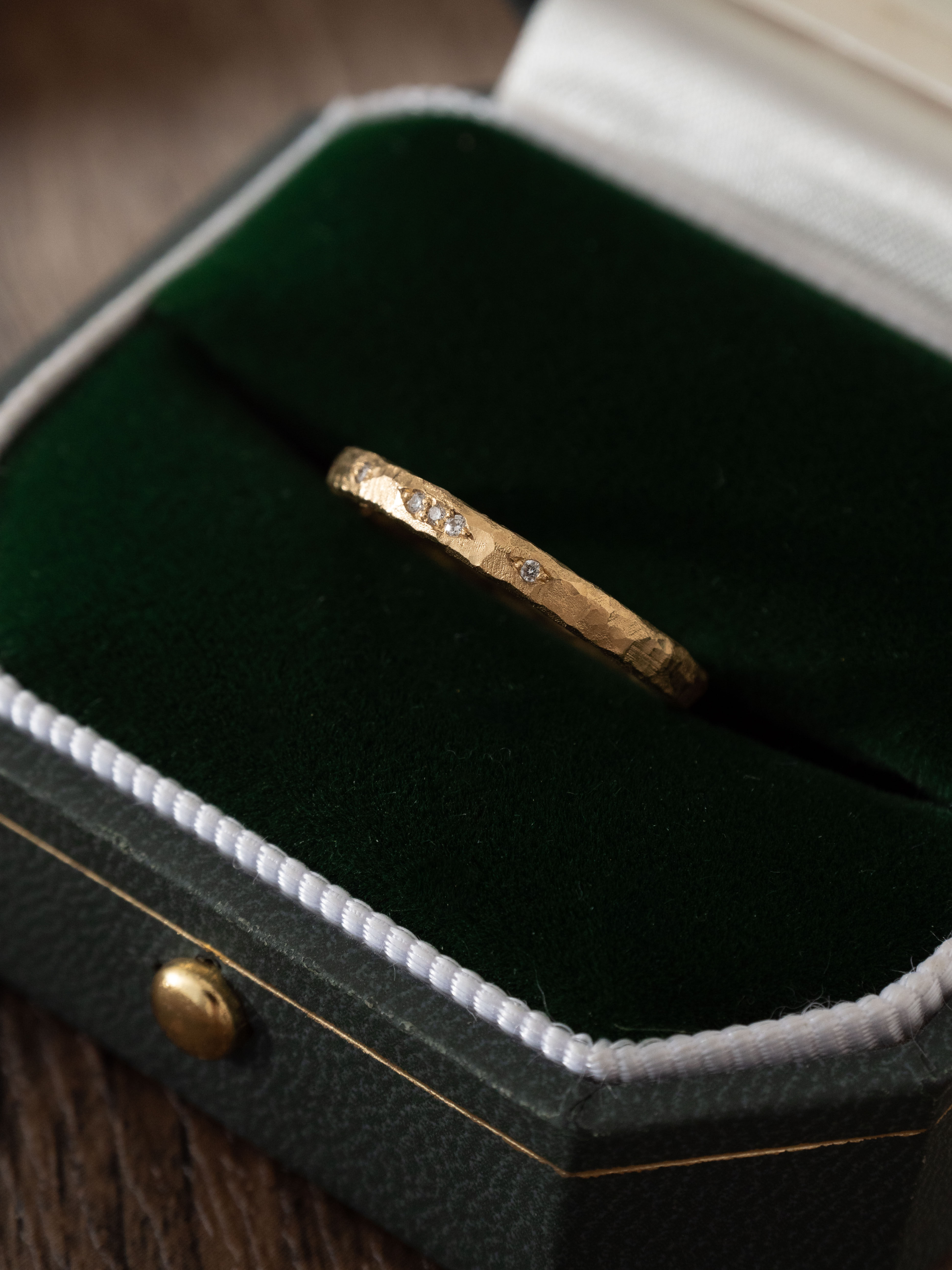 Afterlife jewels 18k rose gold to ring wedding colorful gold hammer textures design ancient wind lovers