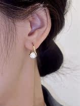 French retro zircon earrings female Korean simple Joker temperament earrings Super Flash earrings 2021 New Tide