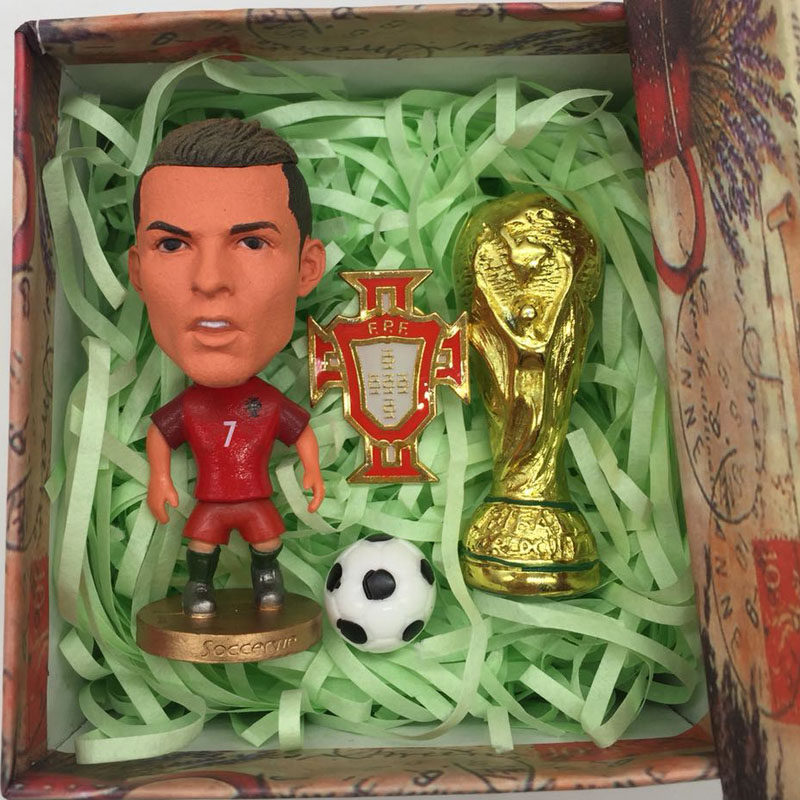 European Cup football star Messi C. Ronemal Mbapetotti doll doll hand model gift box