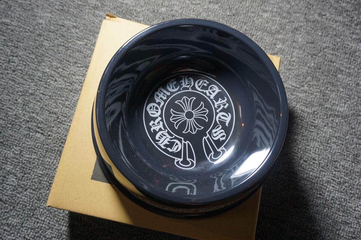 Chrome dog bowl dog bowl pet bowl cat bowl pet cat drinking bowl large and small dog food single bowl