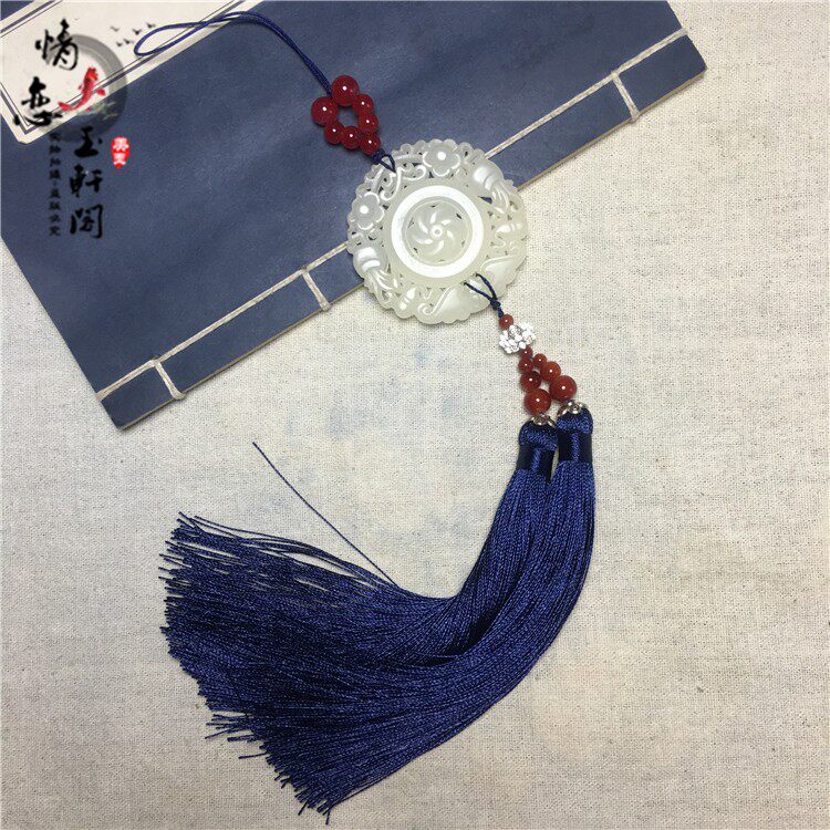 Ancient wind ancient clothes Hanfu Yupei waist peelflow Su car pendant pendant Forbidden Pace Qipao Press Flap buckle disc buckle to operate