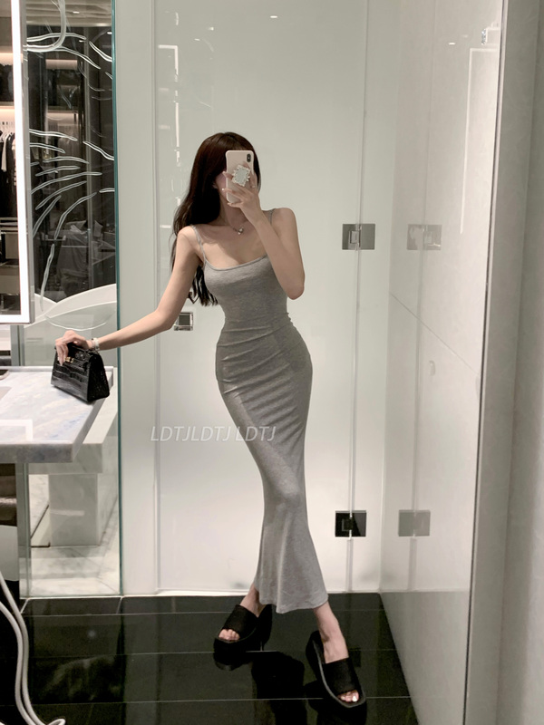 Ldtj High Fashion 26 Spring Kendall Jenner Yimeng Ling European and American Vacation Socialite Sexy Bodycon Slim Strap Long Dress for Women