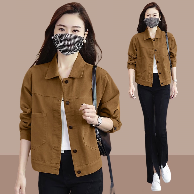 Spring and Autumn Retro Denim Jacket for Women, New 2026 Style, Versatile Short Jacket for Petite Figures, Trendy Loose-Fitting Top