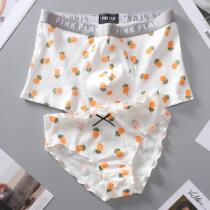 Banana inside new couples underwear Sweet Wind Cuts in white Sexy Sexy Apostle Fruits Taste a man and woman