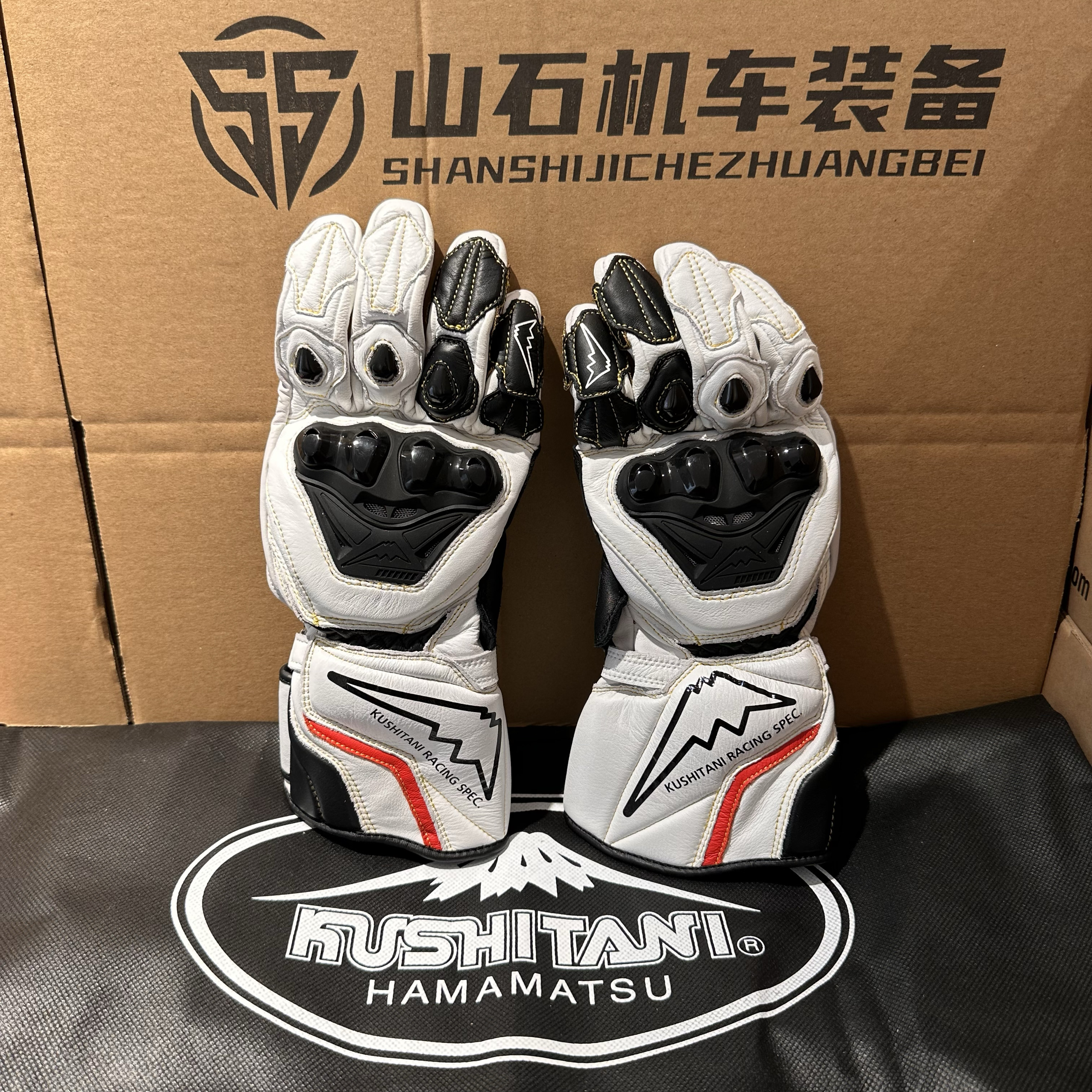 富士山35 富士山／桜 – SENSUP