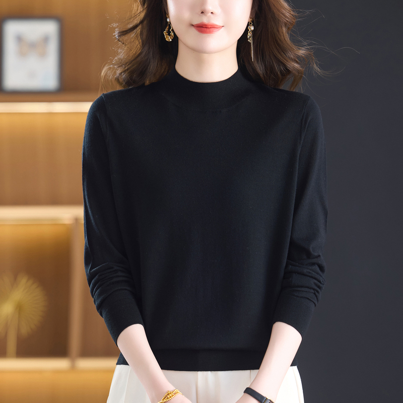 Yangzi Yarn Machine-Washable Ultra-Fine Worsted Wool Sweater with a Small Mock Neck, Plus-Size Knitwear for Women, Versatile Base Layer Sweater