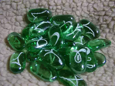 Qingtou Yingming-Nordic letter Lunshi RUNES such as Nine Stone (customized booking)