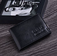 Высокий черный воротный корпус кожа