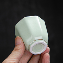 Ingenuity household pink smell Cup ceramic tea cup small Kung Fu Tea Cup individual single cup green glaze Master Cup