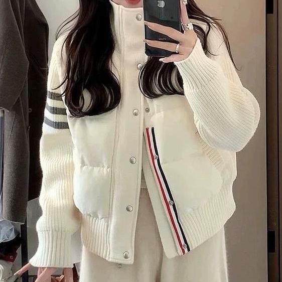High-End Tb White Goose down Lightweight down Jacket for Women 2026 Winter Thickened Knitted Splicing Fashionable Stand Collar Short Coat